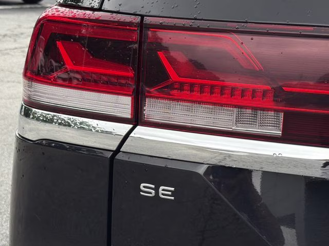 2024 Dark Blue Volkswagen Atlas 2.0T SE w/Technology AWD SUV