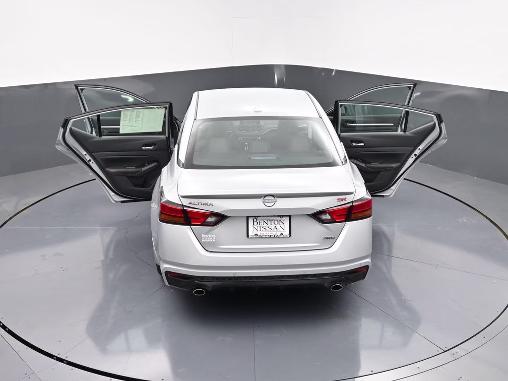 2024 Brilliant Silver Metallic Nissan Altima 2.5 SR AWD Sedan