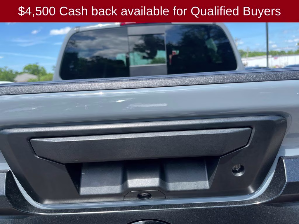 2026 Boulder Gray Pearl Nissan Frontier PRO-4X 4X4 Truck