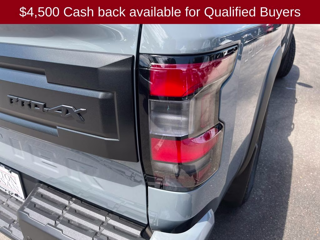 2026 Boulder Gray Pearl Nissan Frontier PRO-4X 4X4 Truck