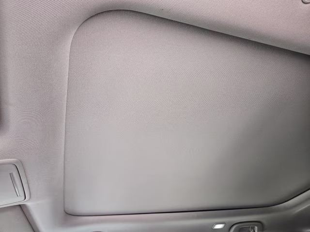 2024 White Honda Pilot Touring AWD SUV