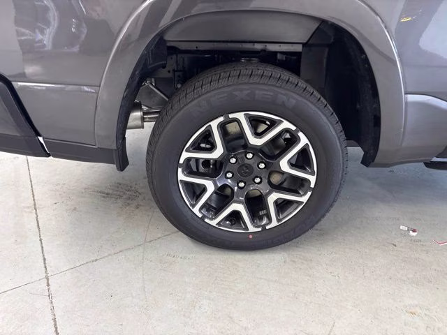 2026 Granite Crystal Metallic Clearcoat Ram 1500 Laramie 4X4 Truck