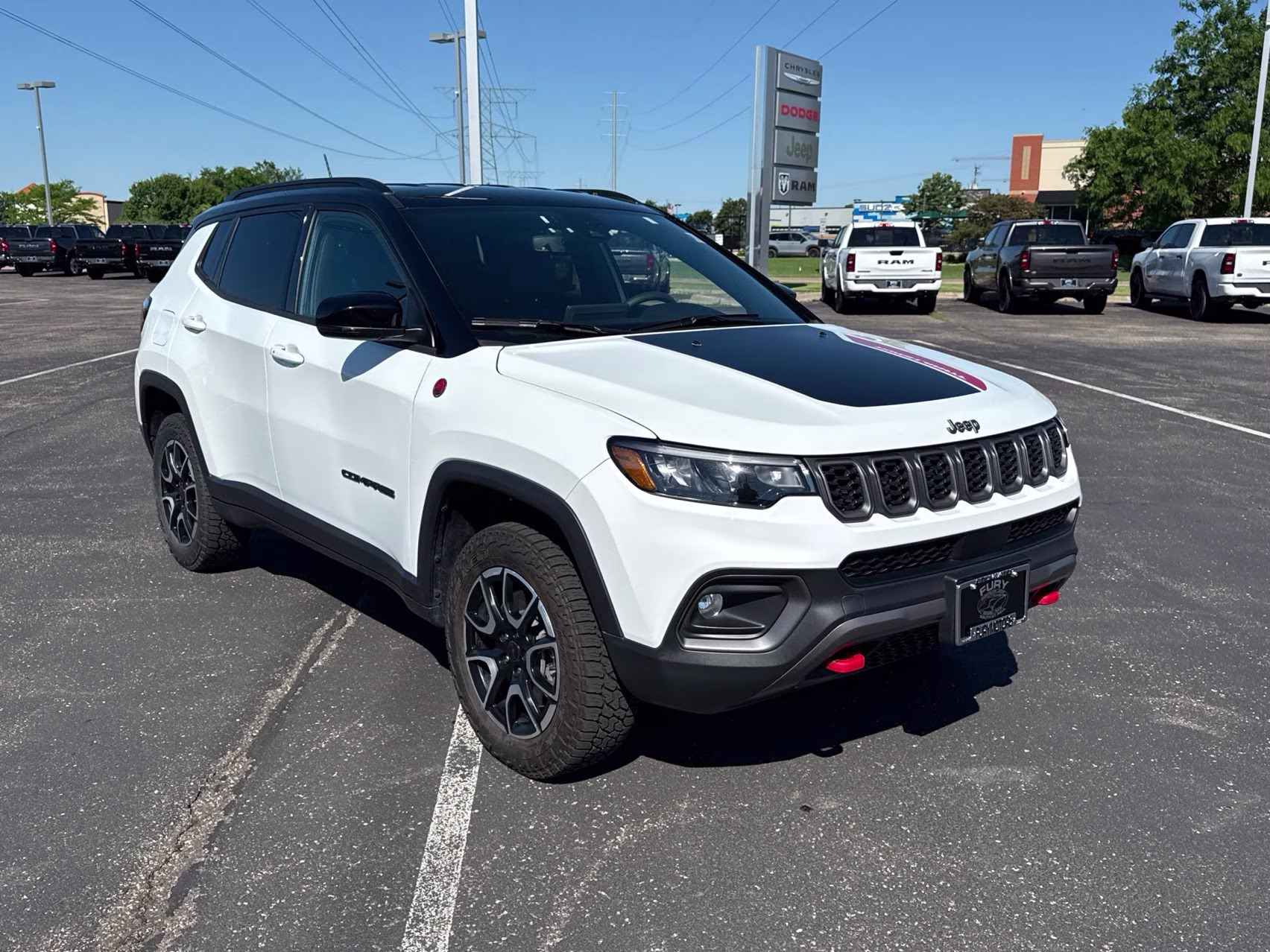 2025 Bright White Clearcoat Jeep Compass Trailhawk 4X4 SUV