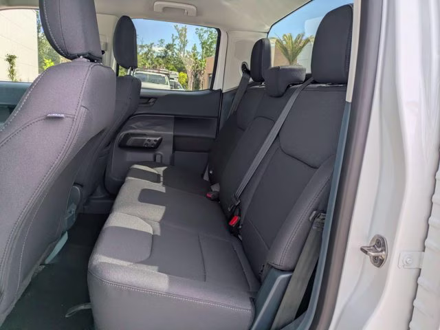 2026 Oxford White Ford Maverick XL FWD Truck