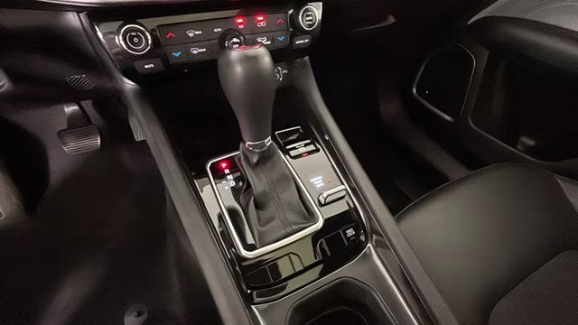 2023 Billet Silver Metallic Clearcoat Jeep Compass Latitude 4X4 SUV
