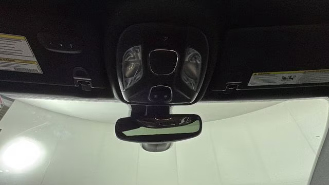 2023 Billet Silver Metallic Clearcoat Jeep Compass Latitude 4X4 SUV