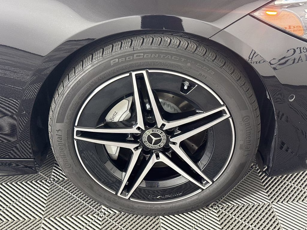 2025 Obsidian Black Metallic Mercedes-Benz C-Class C 300 AWD Sedan