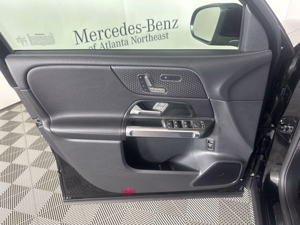 2025 Night Black Mercedes-Benz GLB GLB 250 AWD SUV