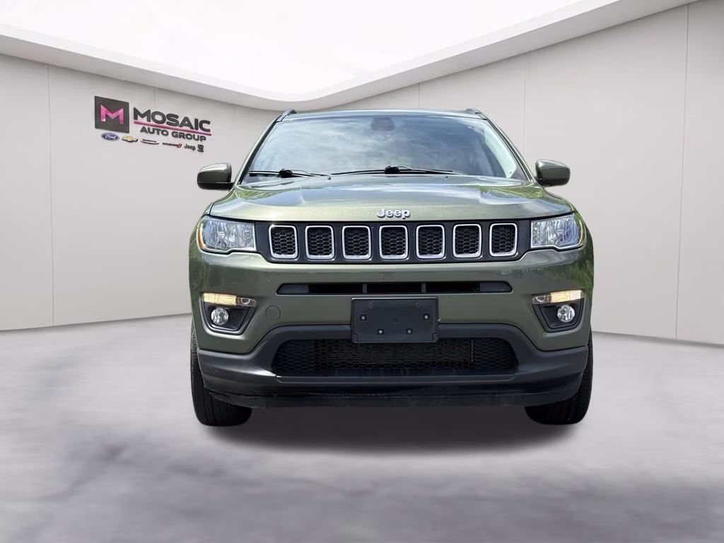 2020 Olive Green Pearlcoat Jeep Compass Latitude 4X4 SUV