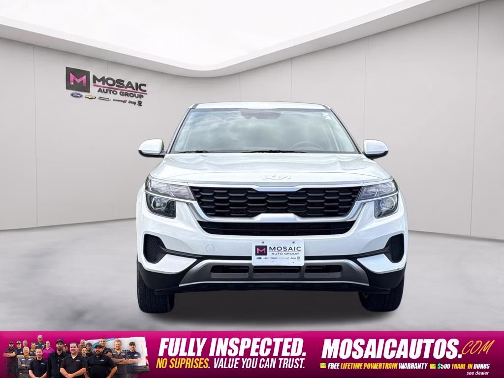 Used 2023 Kia Seltos LX with VIN KNDEPCAA0P7429313 for sale in Zumbrota, Minnesota