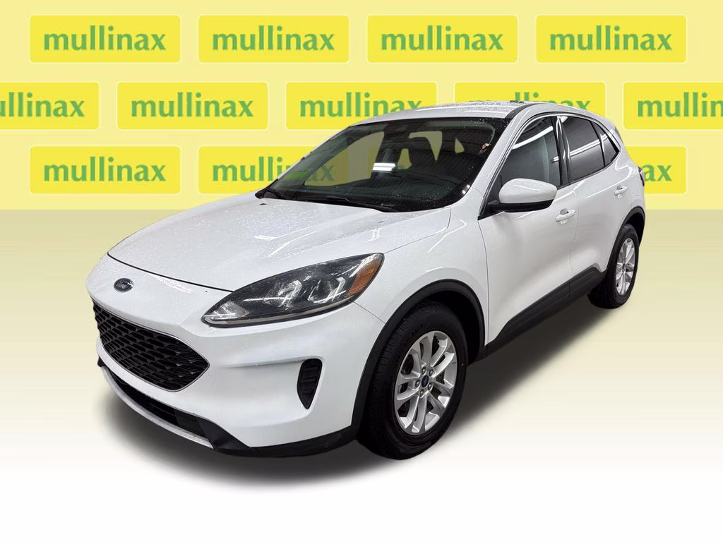 2021 Oxford White Ford Escape SE FWD SUV