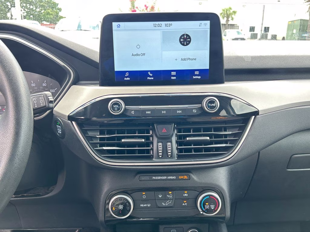 2021 Oxford White Ford Escape SE FWD SUV
