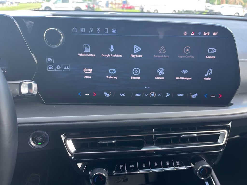 2025 Mosaic Black Metallic Chevrolet Traverse LT 1LT FWD SUV