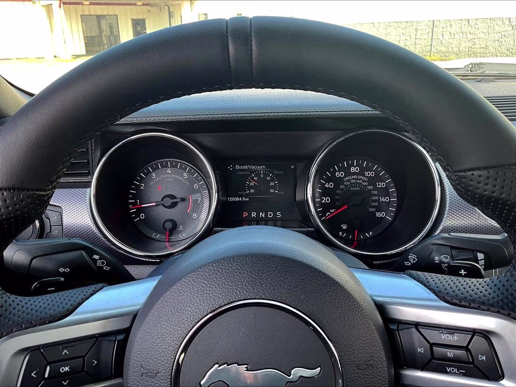 2016 Oxford White Ford Mustang EcoBoost RWD Coupe