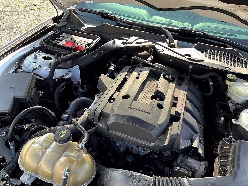 2016 Oxford White Ford Mustang EcoBoost RWD Coupe