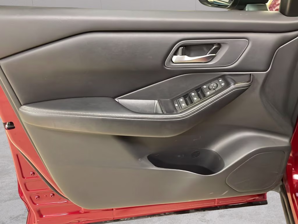 2025 Scarlet Ember Tintcoat Nissan Rogue SV AWD SUV