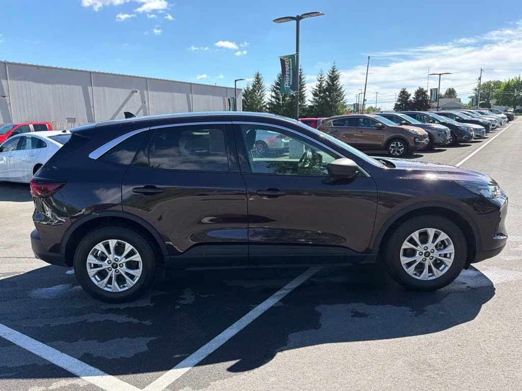 2023 Cinnabar Red Ford Escape Active FWD SUV