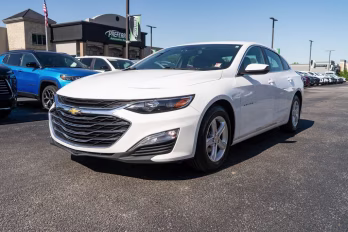 2022 Summit White Chevrolet Malibu LS FWD Sedan