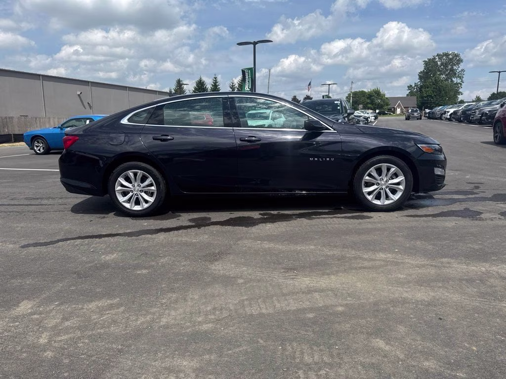 2023 Dark Ash Metallic Chevrolet Malibu LT FWD Sedan