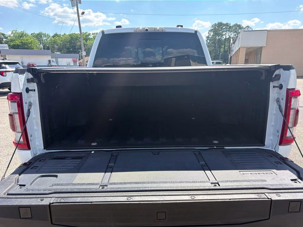 2023 Oxford White Ford F-150 Raptor 4X4 Truck