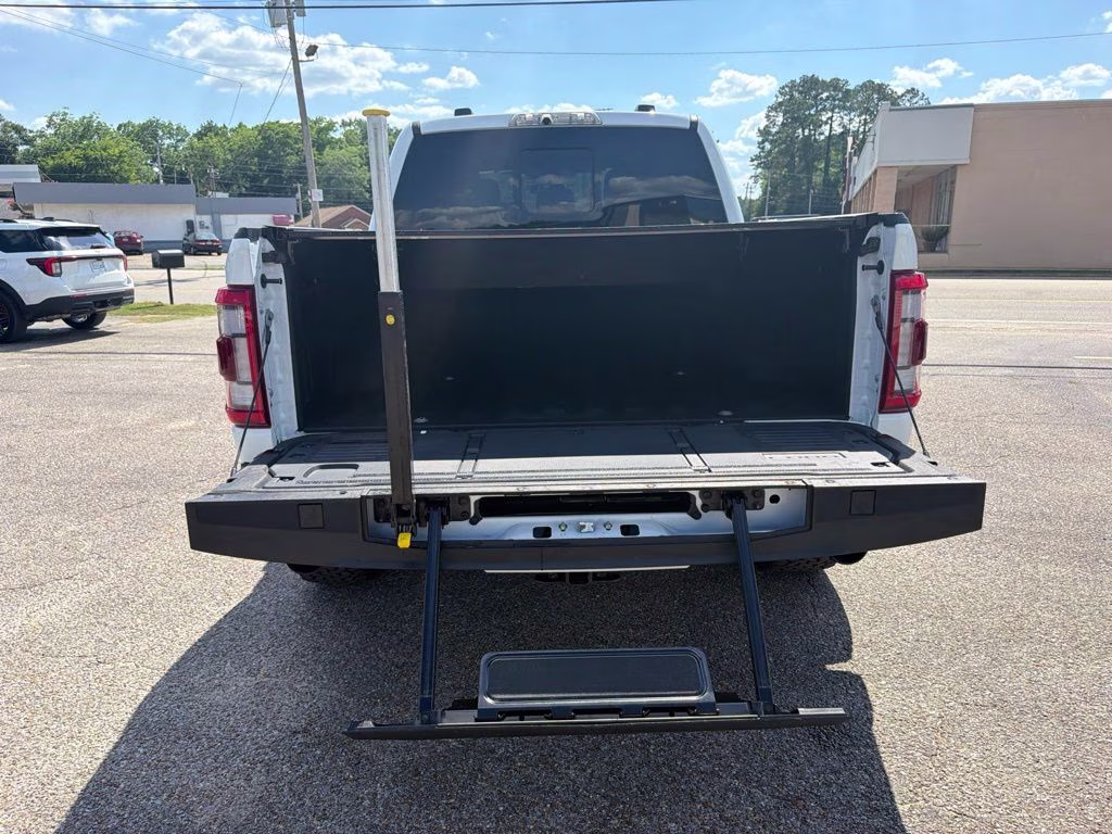 2023 Oxford White Ford F-150 Raptor 4X4 Truck