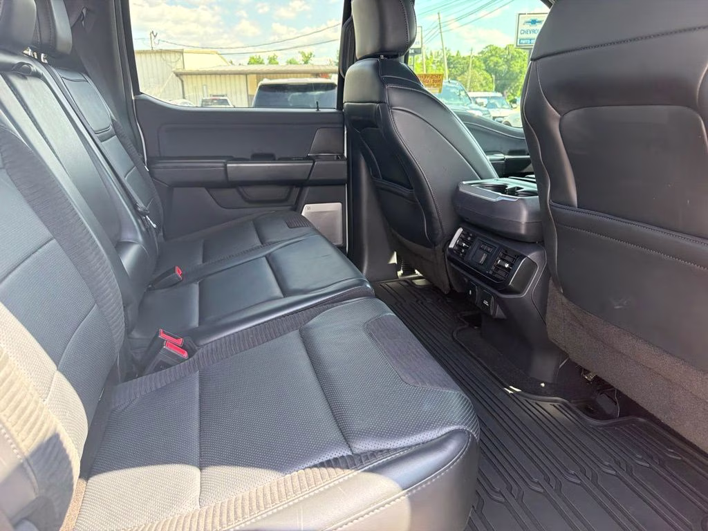 2023 Oxford White Ford F-150 Raptor 4X4 Truck