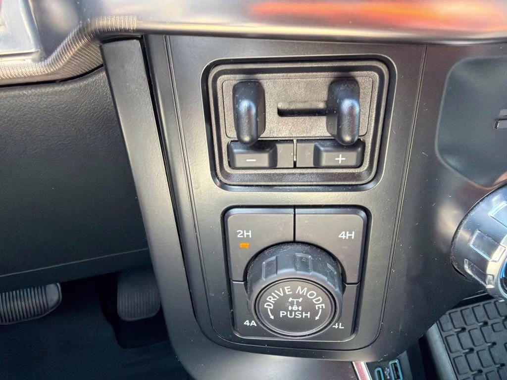 2023 Oxford White Ford F-150 Raptor 4X4 Truck