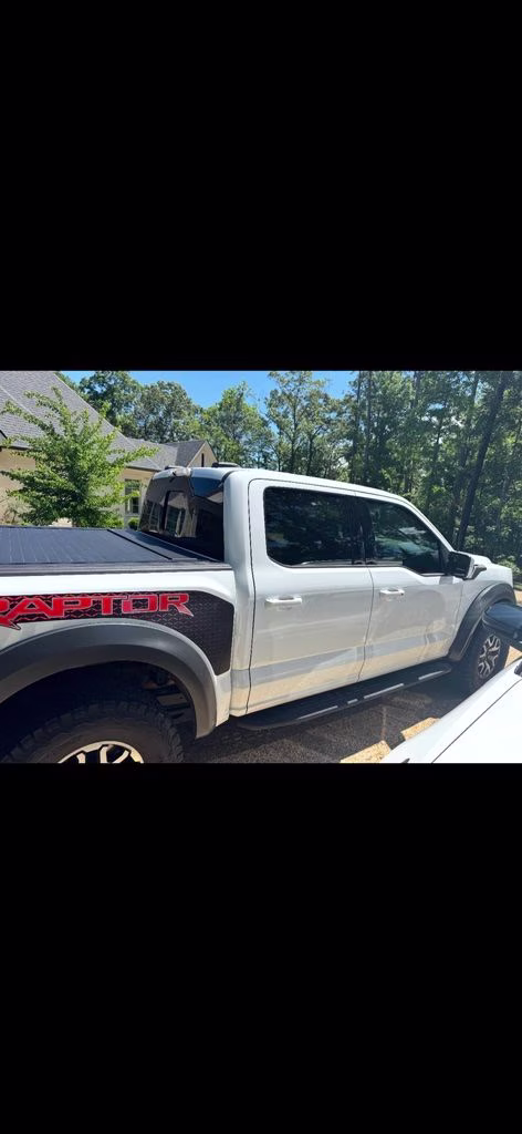 2023 Oxford White Ford F-150 Raptor 4X4 Truck