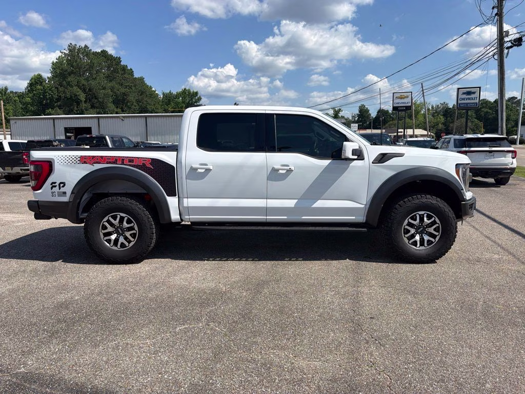 2023 Oxford White Ford F-150 Raptor 4X4 Truck