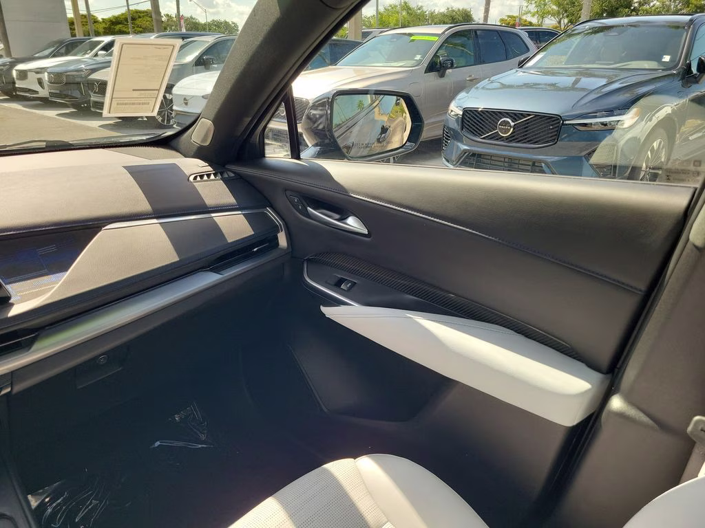 2024 Stellar Black Metallic Cadillac XT4 FWD Sport FWD SUV