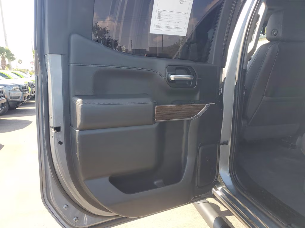 2021 Gray Chevrolet Silverado 1500 LT Trail Boss 4X4 Truck