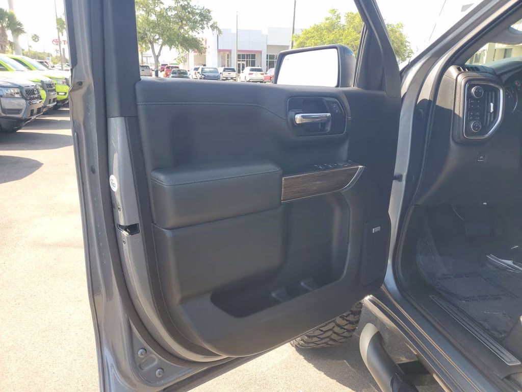 2021 Gray Chevrolet Silverado 1500 LT Trail Boss 4X4 Truck