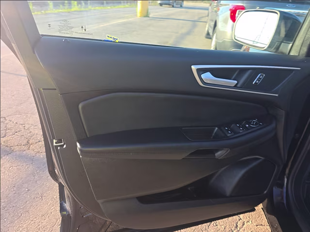 2024 Black Metallic Ford Edge SEL AWD SUV