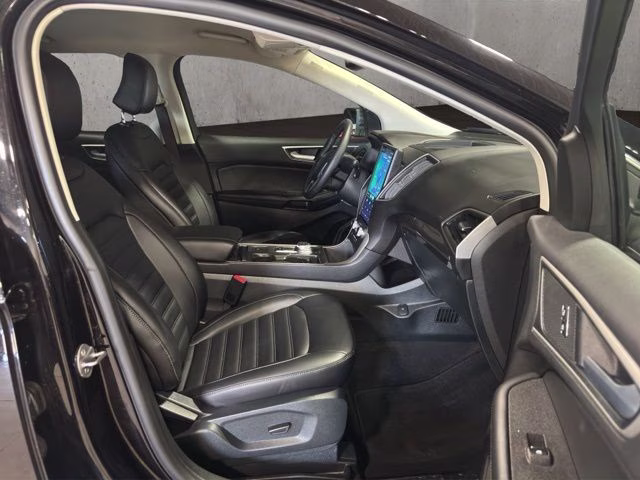 2024 Black Metallic Ford Edge SEL AWD SUV