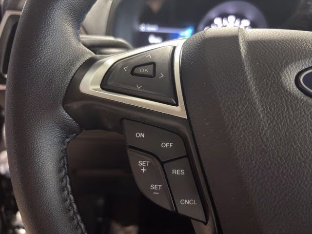 2024 Black Metallic Ford Edge SEL AWD SUV