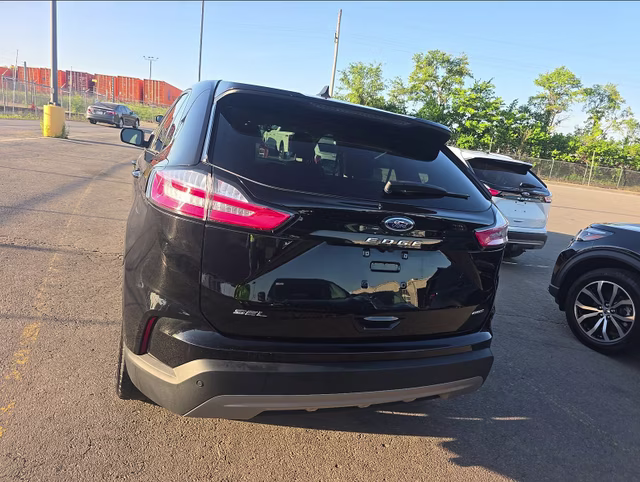 2024 Black Metallic Ford Edge SEL AWD SUV