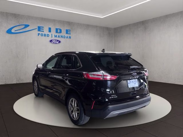 2024 Black Metallic Ford Edge SEL AWD SUV