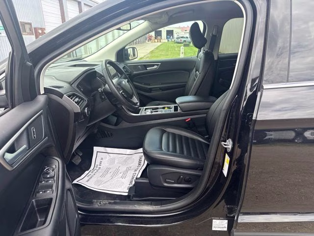 2024 Black Metallic Ford Edge SEL AWD SUV