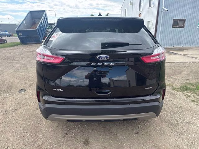 2024 Black Metallic Ford Edge SEL AWD SUV