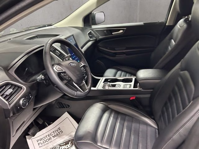 2024 Green Metallic Ford Edge SEL AWD SUV