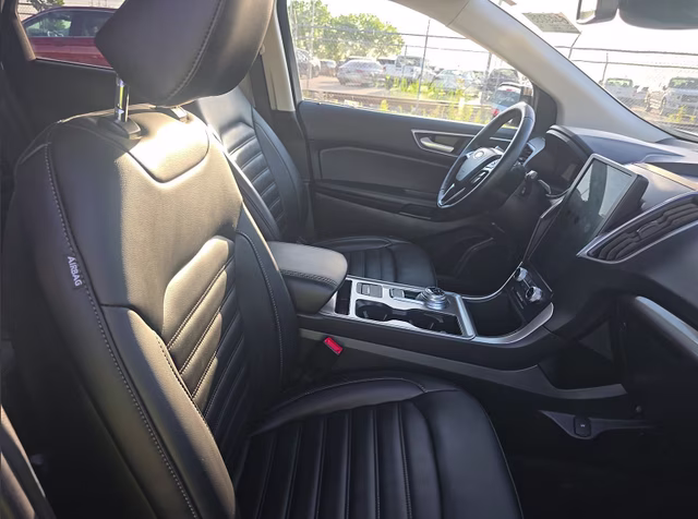 2024 Black Metallic Ford Edge SEL AWD SUV