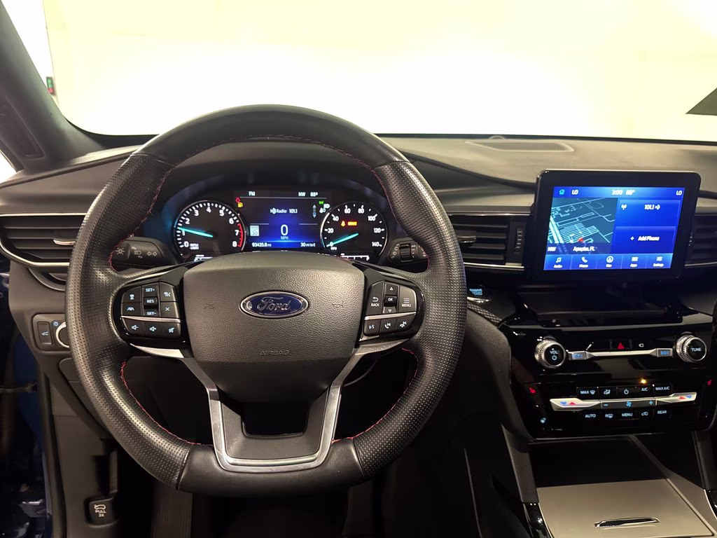 2022 Blue Metallic Ford Explorer ST-Line RWD SUV