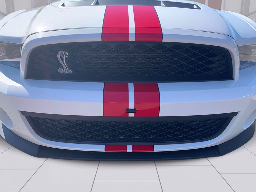 2011 Performance White Ford Mustang Shelby GT500 RWD Coupe