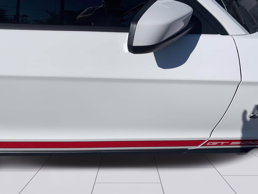 2011 Performance White Ford Mustang Shelby GT500 RWD Coupe