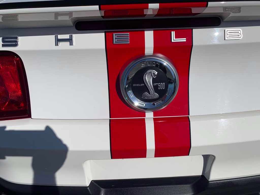 2011 Performance White Ford Mustang Shelby GT500 RWD Coupe