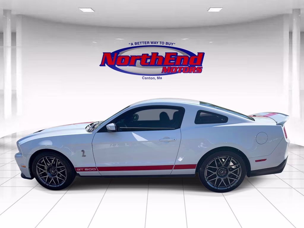 2011 Performance White Ford Mustang Shelby GT500 RWD Coupe