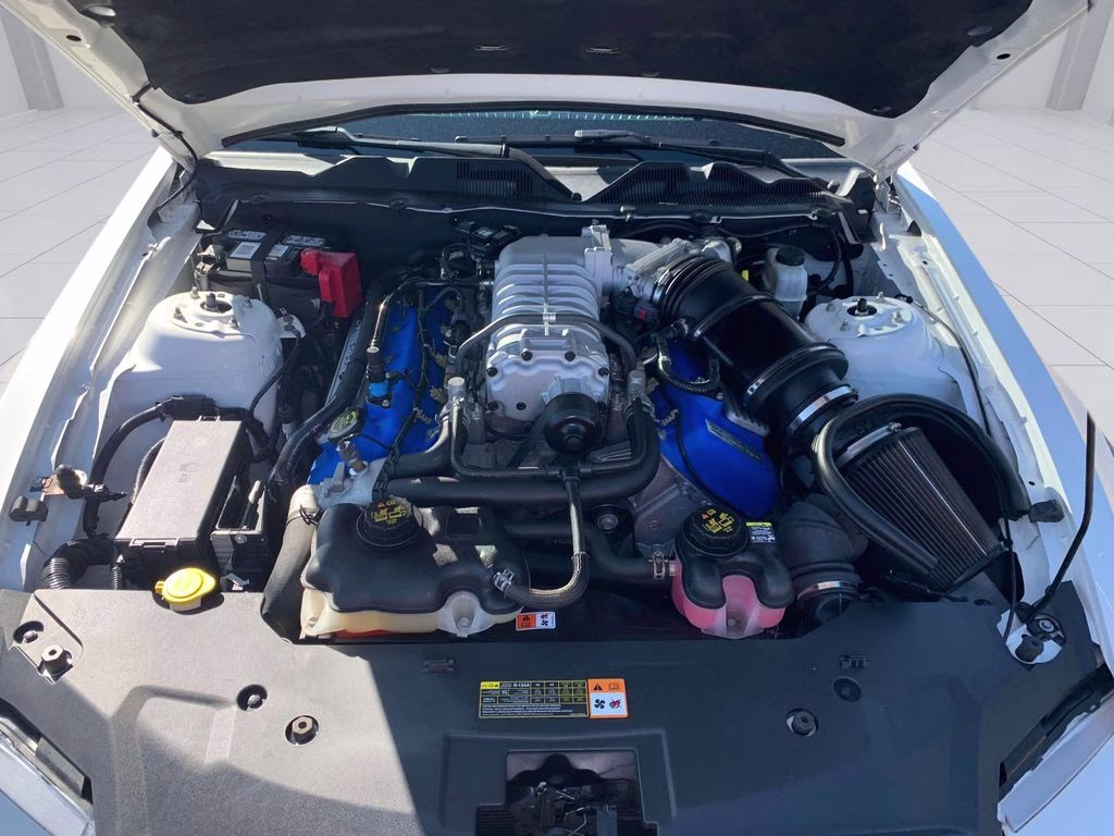 2011 Performance White Ford Mustang Shelby GT500 RWD Coupe