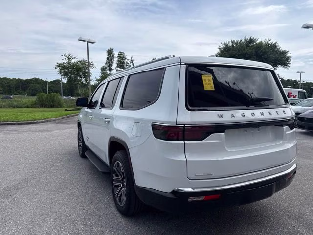 2023 Bright White Clearcoat Jeep Wagoneer 4X4 SUV