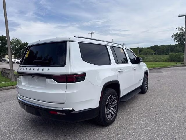 2023 Bright White Clearcoat Jeep Wagoneer 4X4 SUV