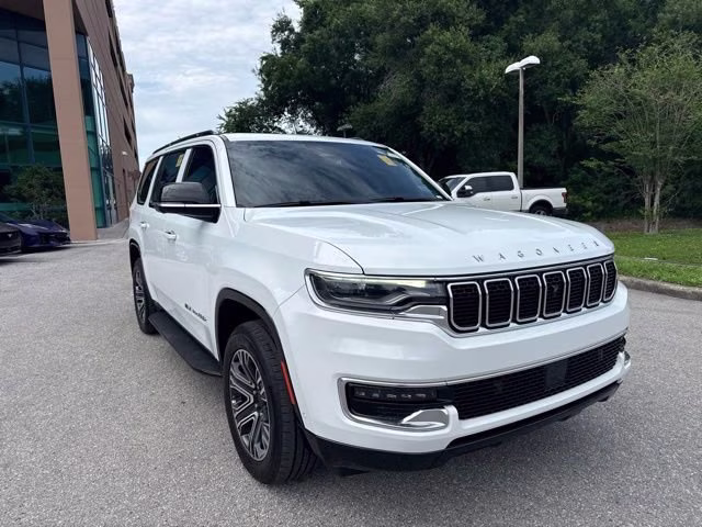 2023 Bright White Clearcoat Jeep Wagoneer 4X4 SUV